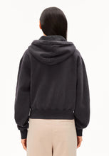 Charger l'image dans la galerie, Sweat à capuche en coton bio armedangels weco store