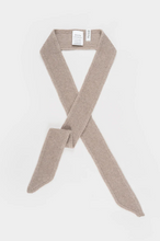 Charger l'image dans la galerie, Sophie scarf en cachemire recyclé - Dina - Beige Sabbia