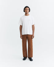 Charger l'image dans la galerie, T-shirt en coton bio imprimé long hug Thinking Mu chez WeCo Store