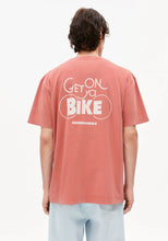 Charger l'image dans la galerie, T-shirt épais "Get on Ya Bike" - Maarkos mgt dye bike
