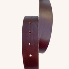 Charger l'image dans la galerie, PRÉCOMMANDE - Ceinture Gaidheal Leather x WeCo - Cuir CHOCOLAT
