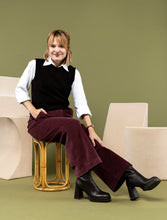 Charger l'image dans la galerie, Pantalon en velours à jambes larges - Posey wide corduroy pants
