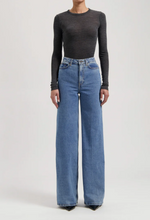 Charger l'image dans la galerie, Jeans taille haute coupe évasée - Sara High Loose
